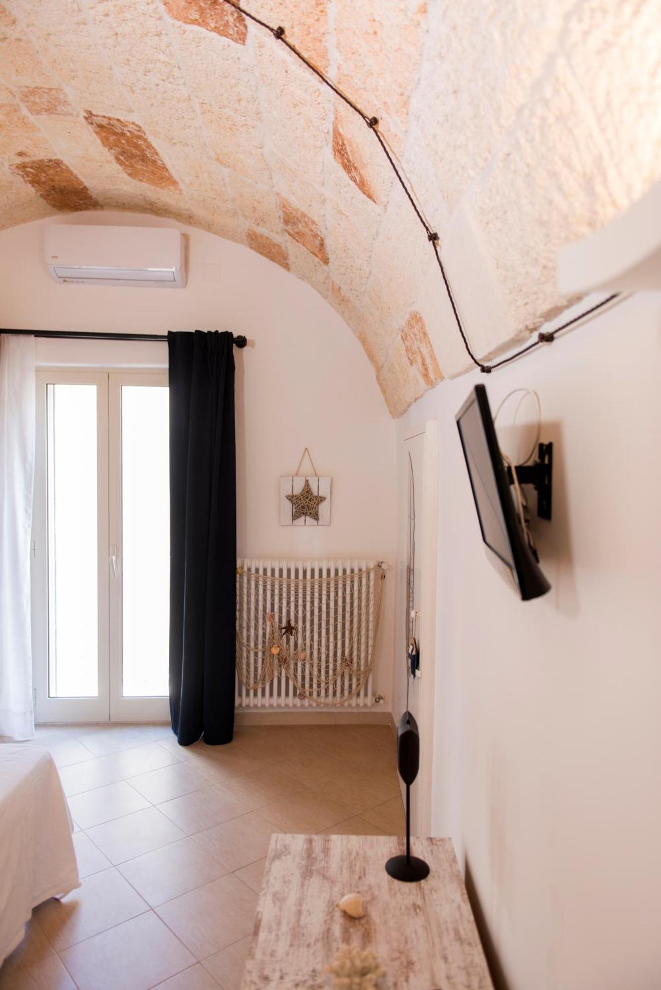 A Casa Di Lavinia Apartment โมโนโปลี ภายนอก รูปภาพ