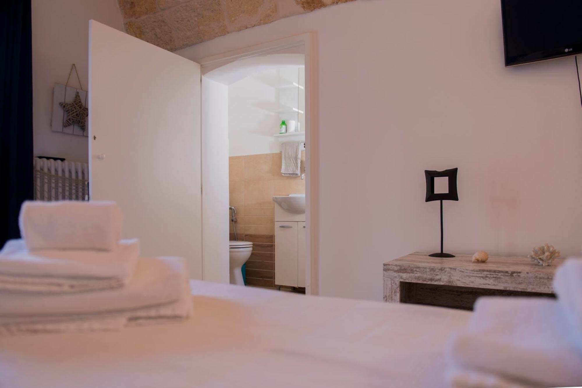 A Casa Di Lavinia Apartment โมโนโปลี ภายนอก รูปภาพ