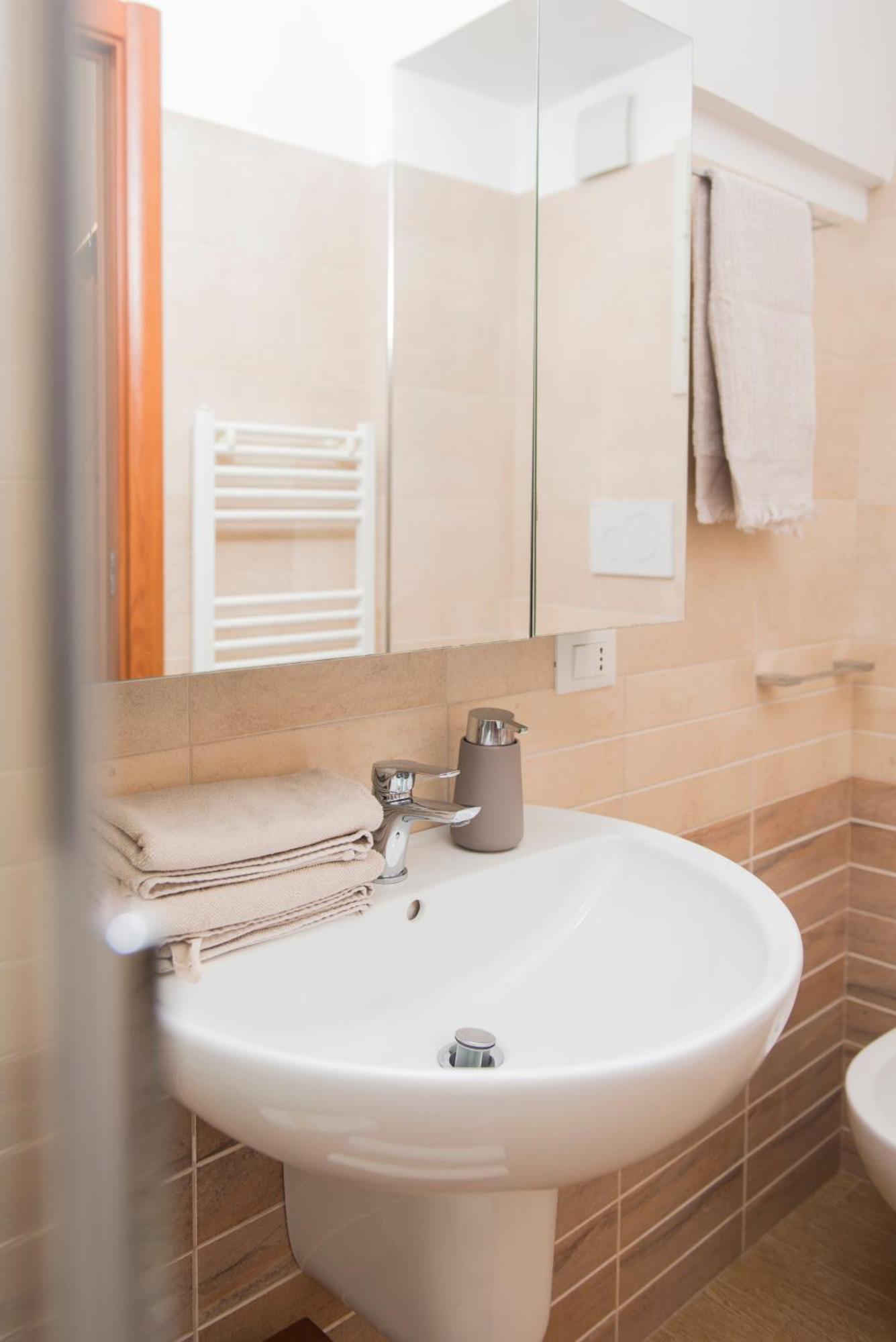 A Casa Di Lavinia Apartment โมโนโปลี ภายนอก รูปภาพ